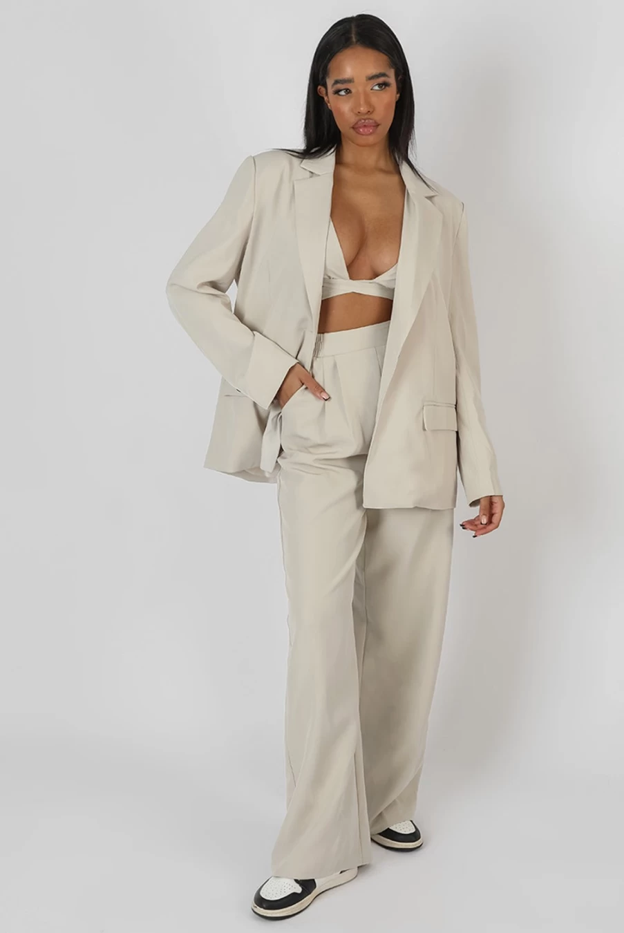 "Public Desire Women's Stone Relaxed Fit Blazer – Stylish Casual Jacket"