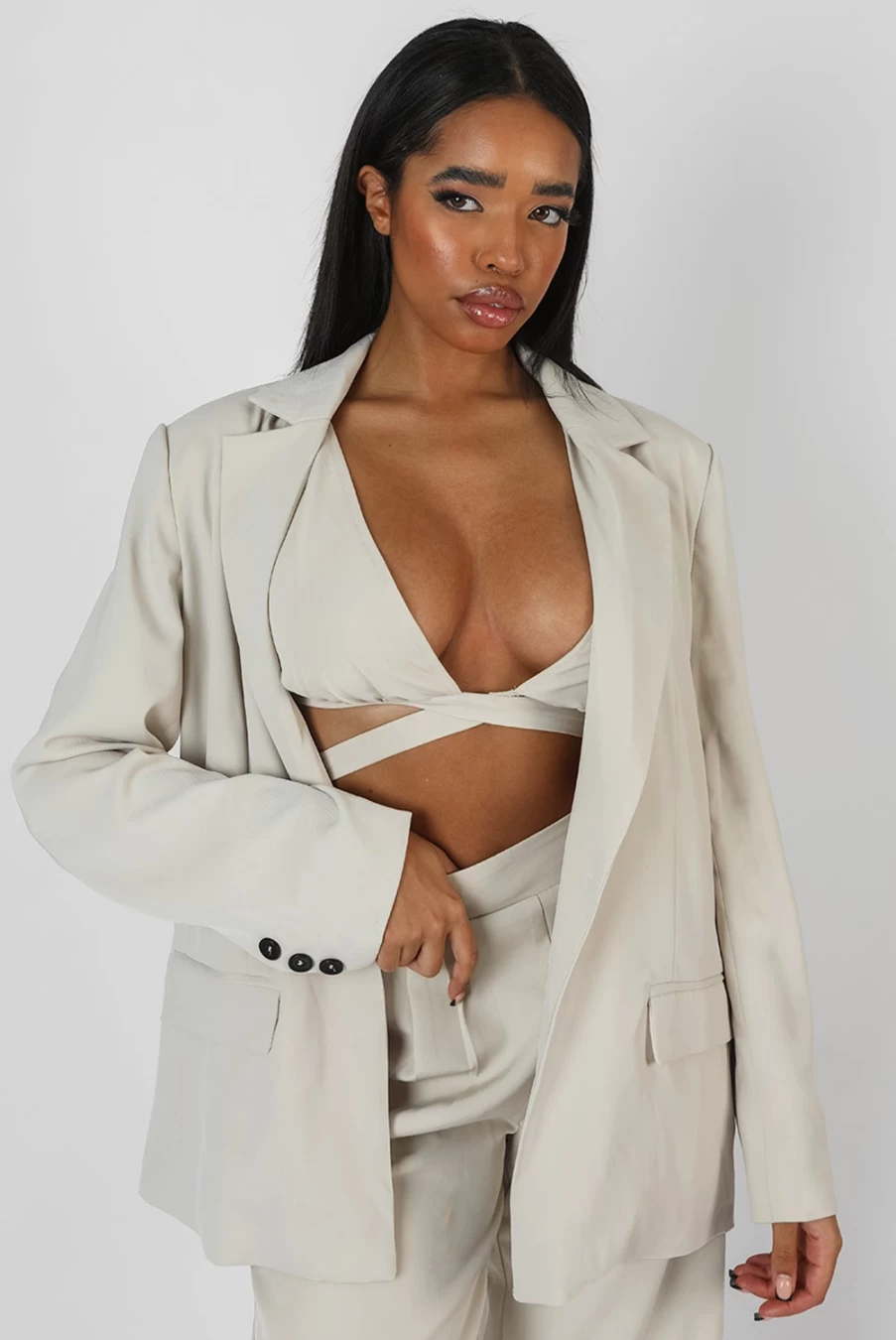 "Public Desire Women's Stone Relaxed Fit Blazer – Stylish Casual Jacket"