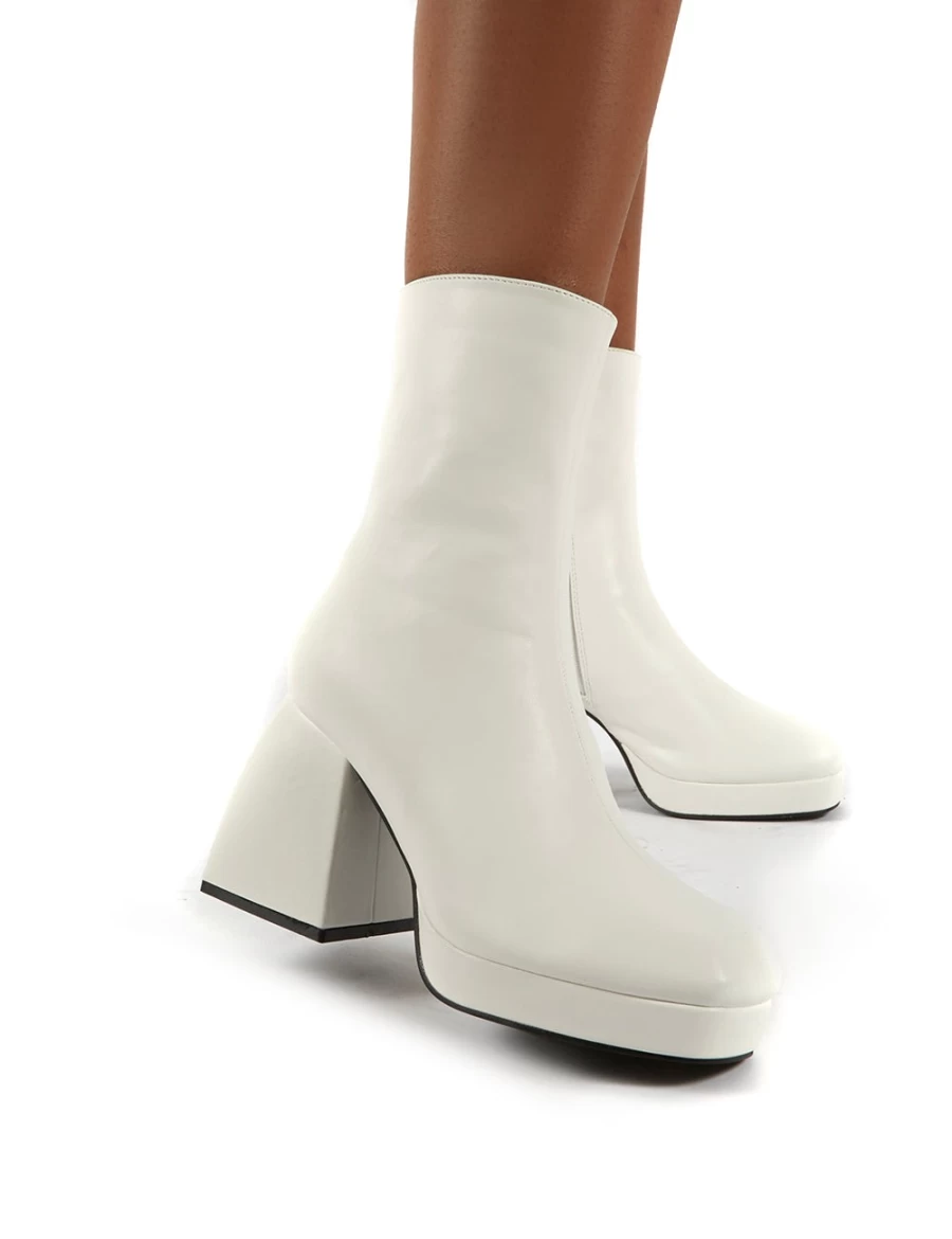 Public Desire Women's White Addilyn Chunky Heel Ankle Boots